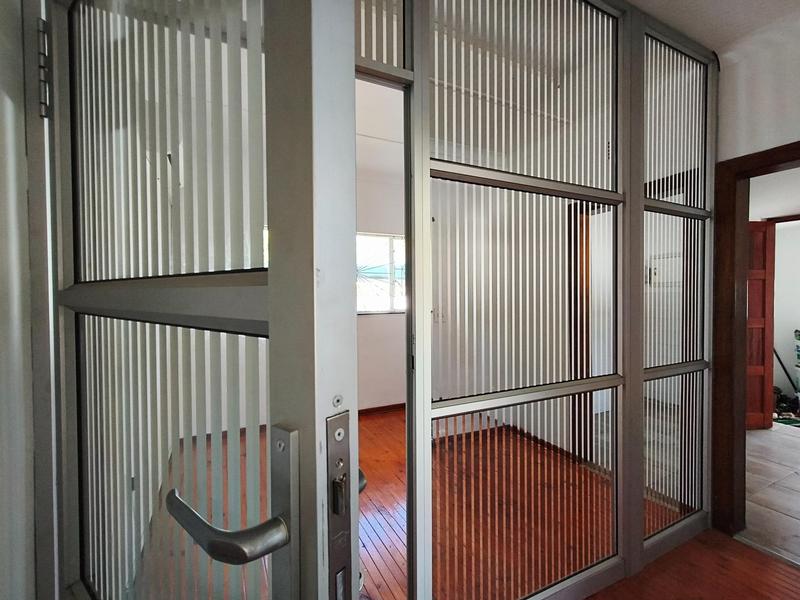 To Let Commercial Property for Rent in Mthata Eastern Cape